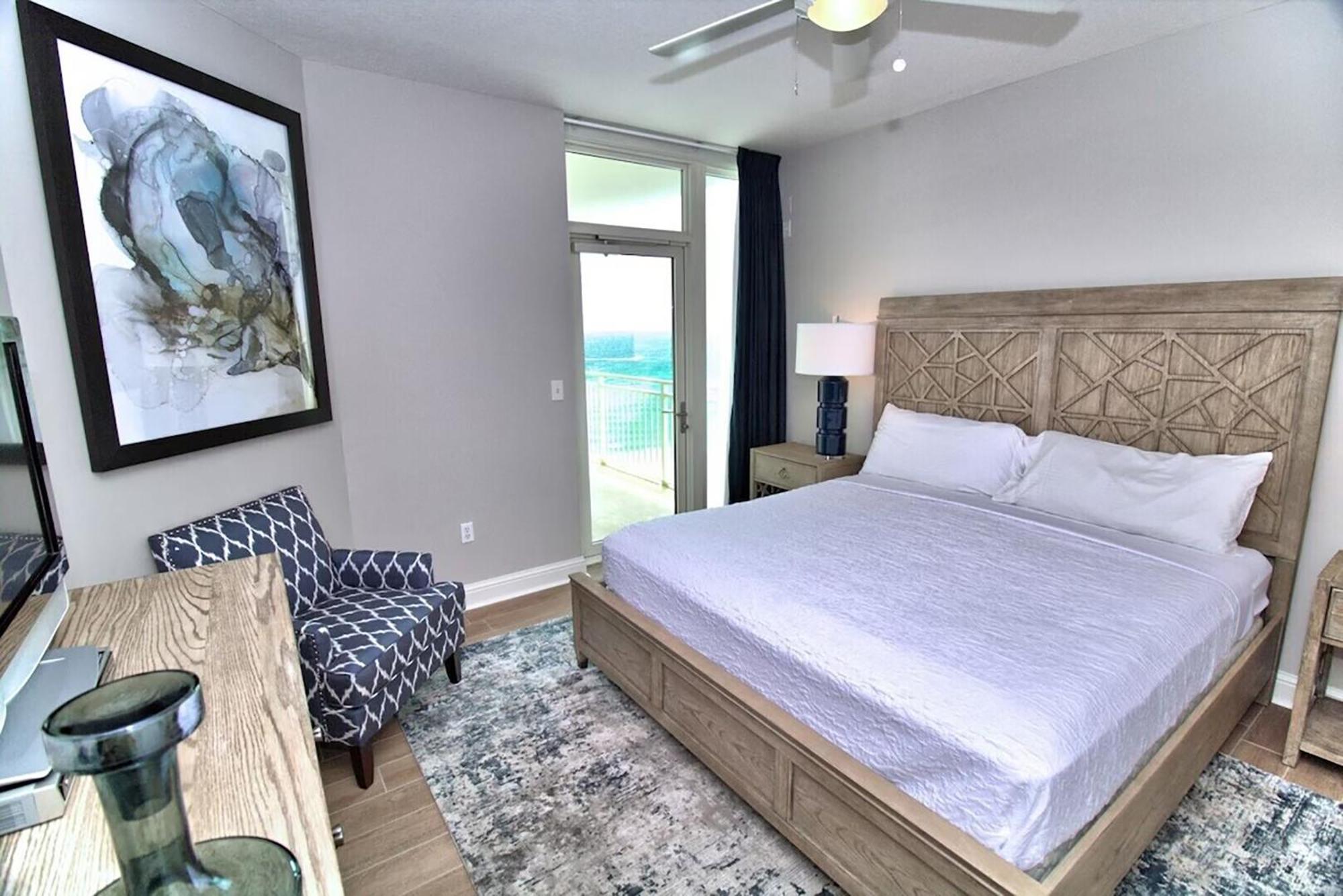Aqua 1111 By Emerald Coast Retreats Panama City Beach